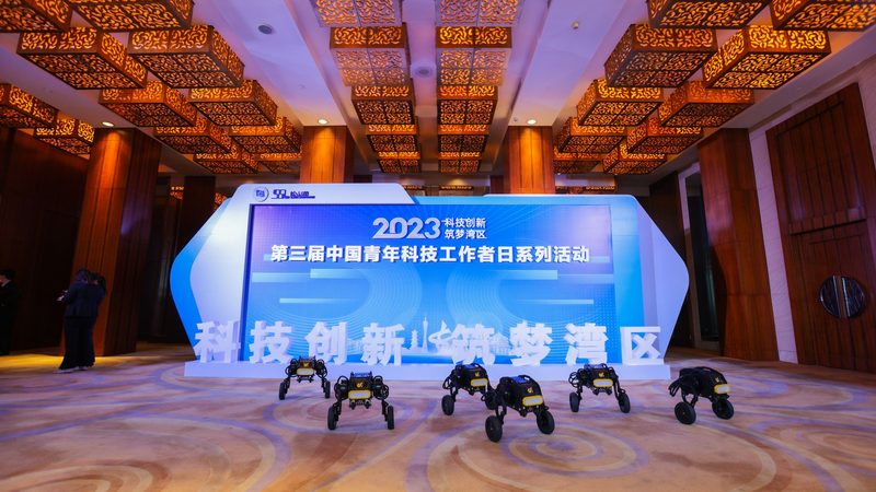 商业智能项目经理：解码其核心工作内容